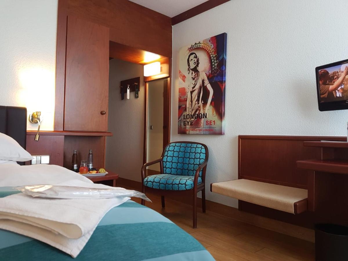 Leine Hotel Pattensen Dış mekan fotoğraf