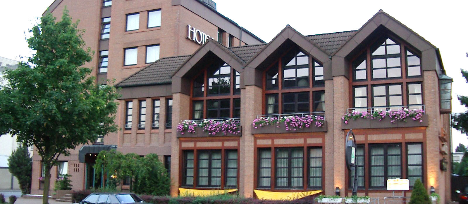 Leine Hotel Pattensen Dış mekan fotoğraf