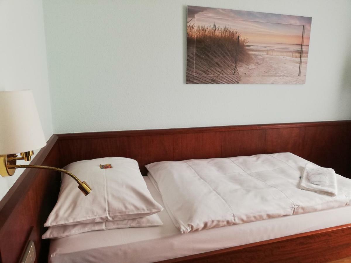 Leine Hotel Pattensen Dış mekan fotoğraf